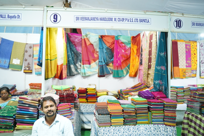 Hathkargha Mela (State Handloom Expo)-2024 and sale from 24-02-2024 to 08-03-2024 at Shilparamam, Visakhapatnam — photo 11