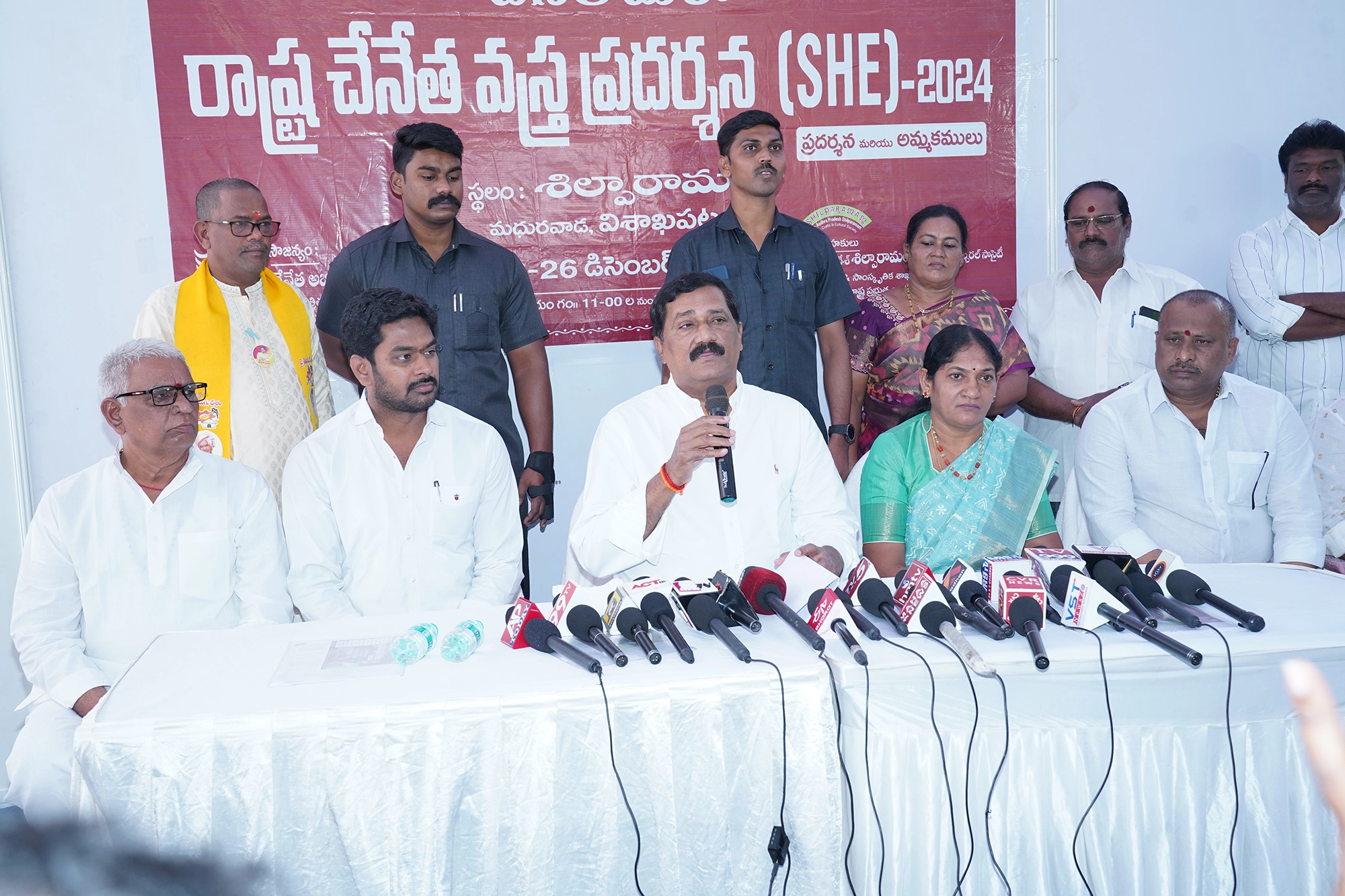 Hathkargha Mela (State Handloom Expo)-2024 and sale from 13-12-2024 to 26-12-2024 at Shilparamam, Visakhapatnam — photo 12