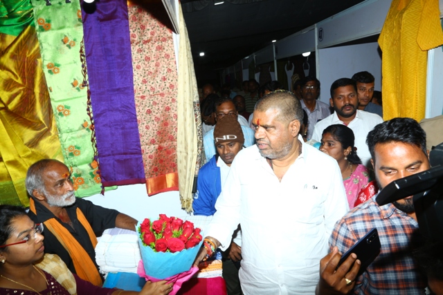 All-India Handloom Crafts Mela-2022  cum and sale from 16-12-2022 to 30-12-2022 at Shilparamam, Visakhapatnam — photo 12