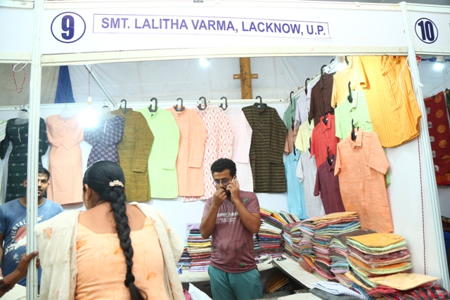 All-India Handloom Crafts Mela-2022  cum and sale from 16-12-2022 to 30-12-2022 at Shilparamam, Visakhapatnam — photo 5