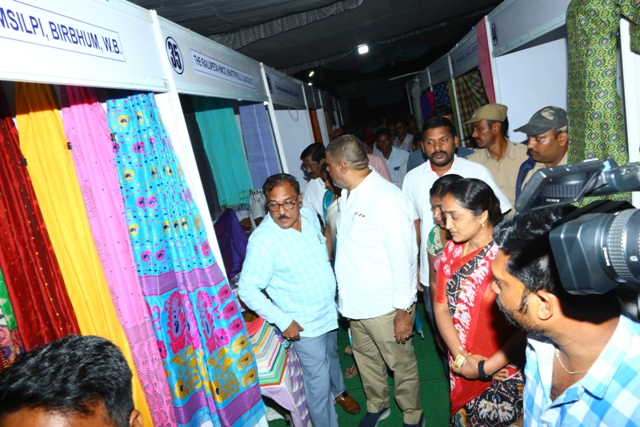 All-India Handloom Crafts Mela-2022  cum and sale from 16-12-2022 to 30-12-2022 at Shilparamam, Visakhapatnam — photo 21