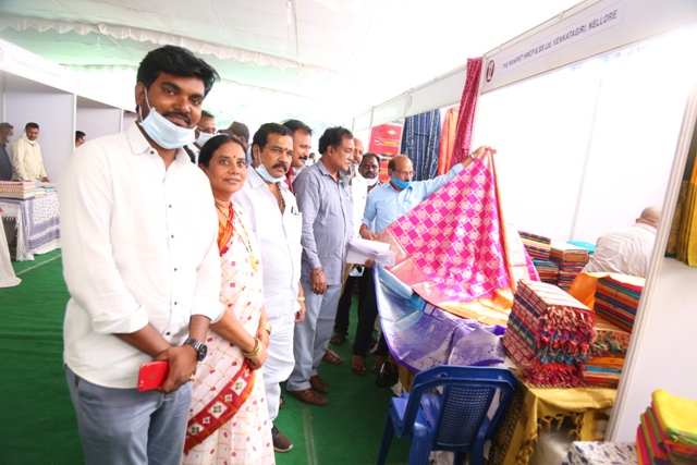 All-India Handloom Crafts Mela-2020 cum and sale from 16-12-2020 to 30-12-2020 at Shilparamam, Visakhapatnam — photo 21
