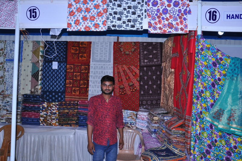 State Handloom Expo (SHE)-2021 cum and sale from 12-02-2021 TO 25-02-2021 at Shilparamam Tirupati  — photo 13