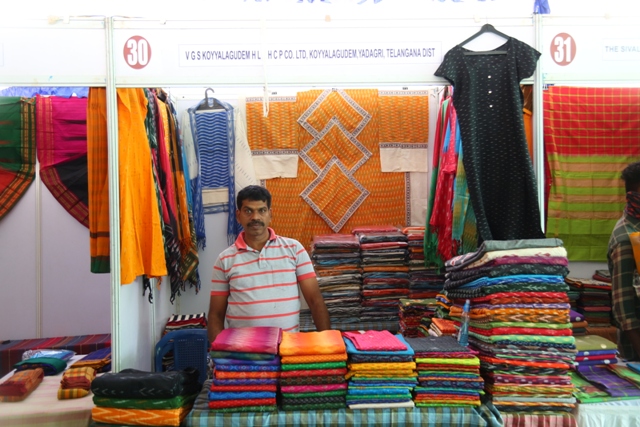 All-India Handloom Crafts Mela-2020 cum and sale from 16-12-2020 to 30-12-2020 at Shilparamam, Visakhapatnam — photo 14