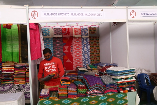 All-India Handloom Crafts Mela-2020 cum and sale from 16-12-2020 to 30-12-2020 at Shilparamam, Visakhapatnam — photo 9