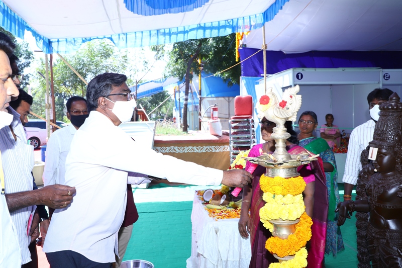 State Handloom Expo (SHE)-2021 cum and sale from 12-02-2021 TO 25-02-2021 at Shilparamam Tirupati  — photo 6