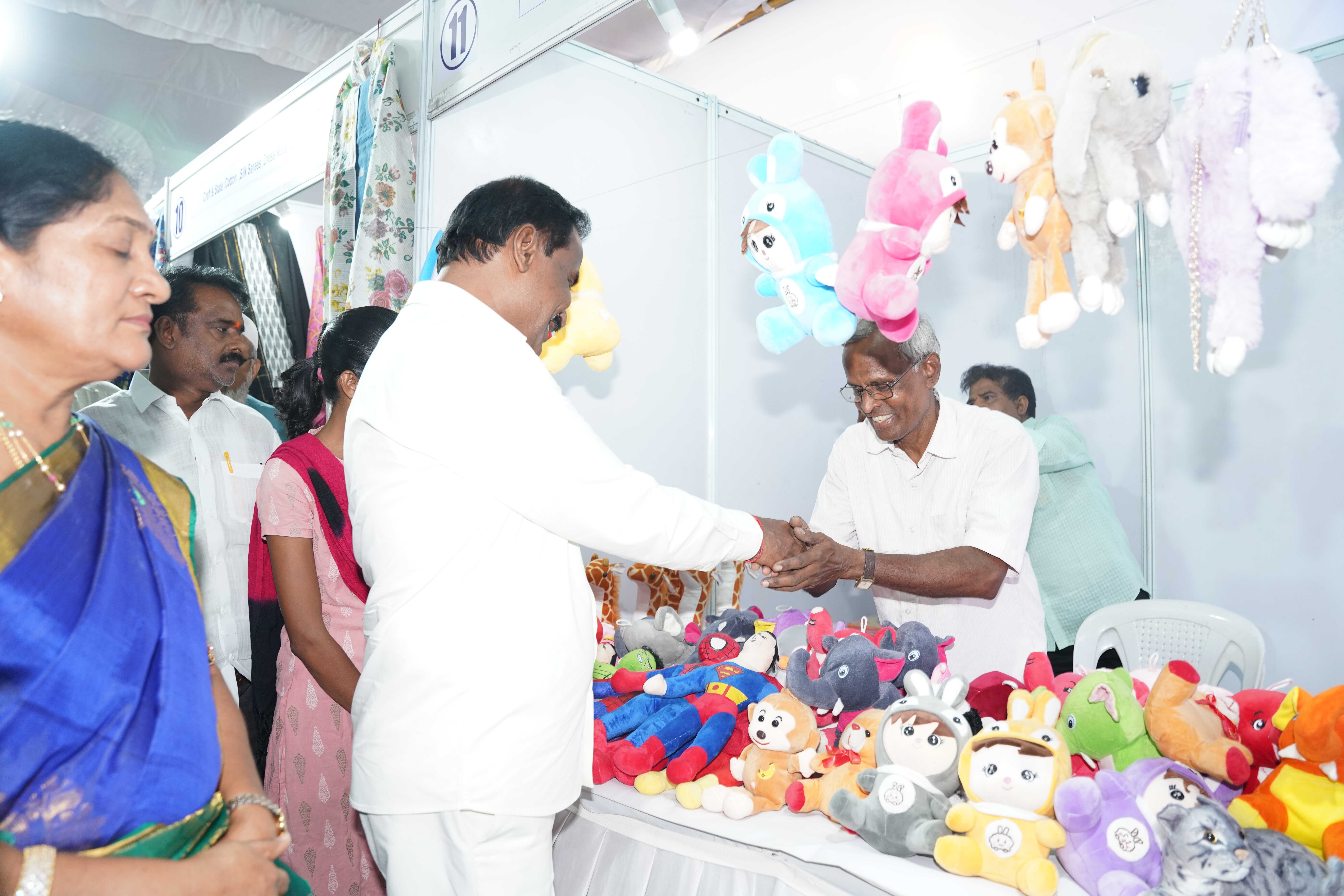 Gandhi Shilp Bazaar(District) cum sale from 05-06-2026 to 11-06-2026 at Shilparamam, UH, Guntur — photo 20